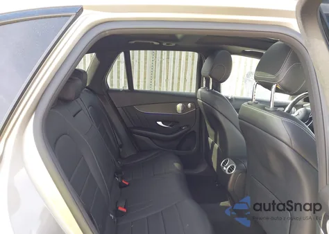 2020 Mercedes-Benz Glc 300 4Matic z USA, uszkodzony, nr VIN WDC0G8EB8LF728780